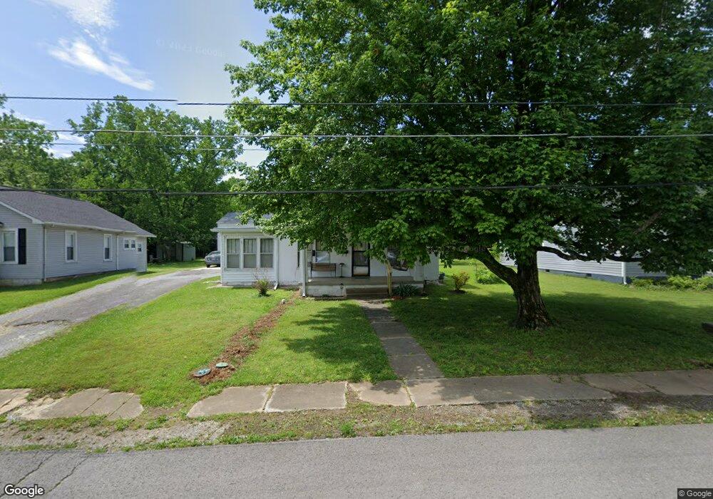 510 Sandusky St, Shelbyville, TN 37160 - photo 1