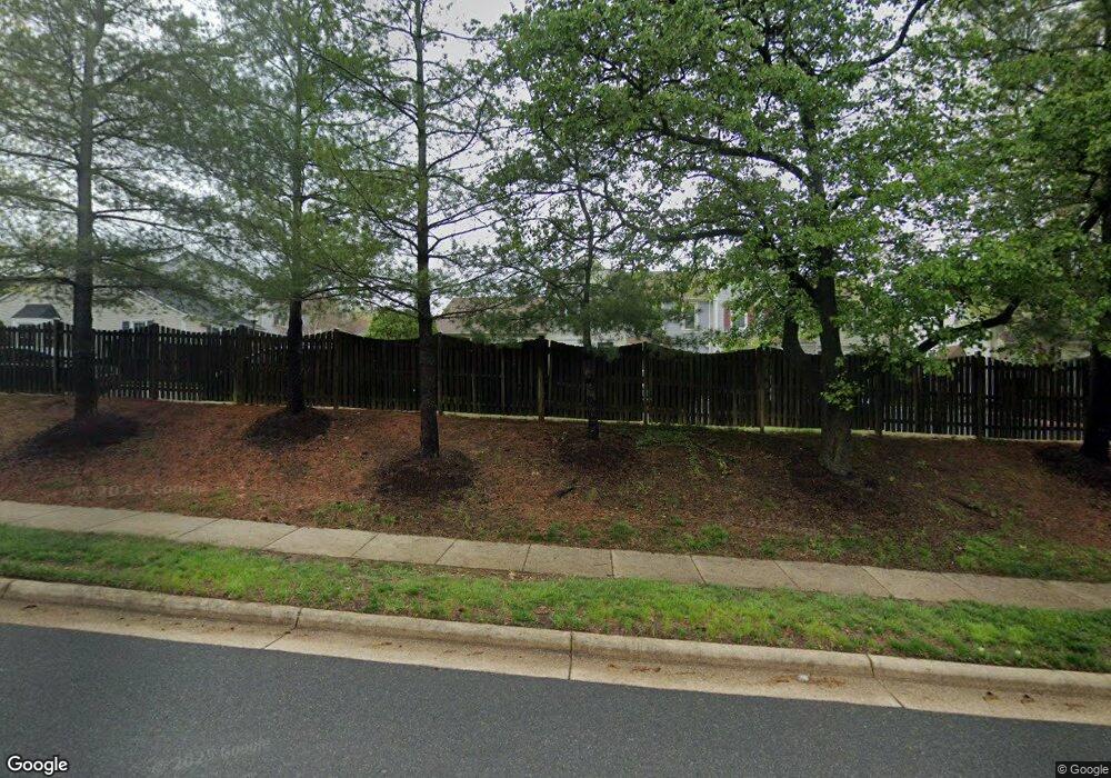 2966 Kings Station Ct, Alexandria, VA 22306 - photo 1