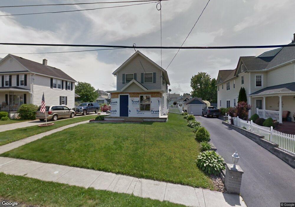 710 Throop St, Dunmore, PA 18512 - photo 1