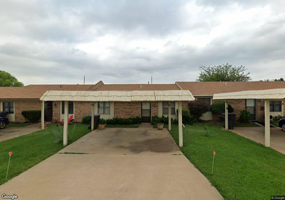 1627 N Cedar Loop, Ardmore, OK 73401 - photo 1