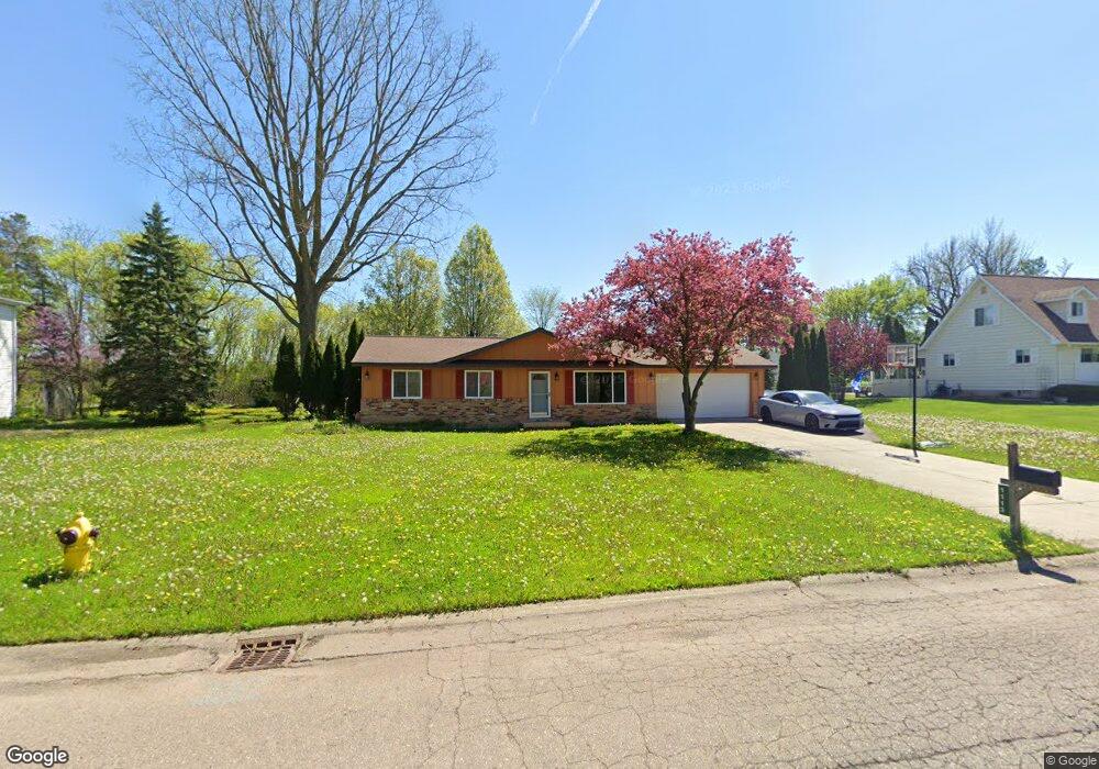 1113 Stonehenge Rd, Flint, MI 48532 - photo 1