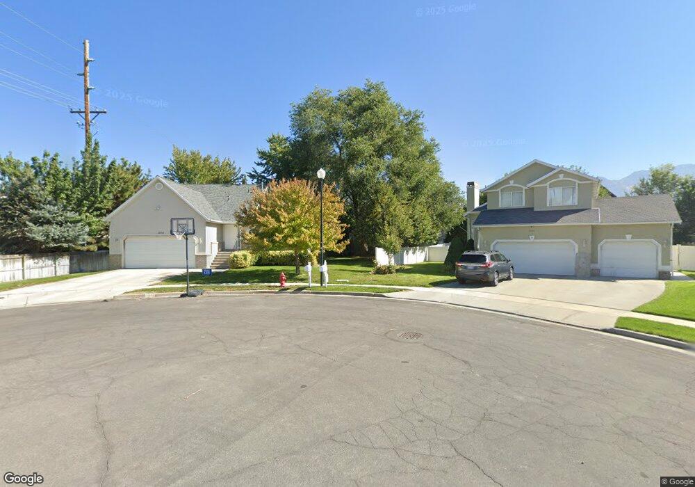 1030 E Alexander Ct, Sandy, UT 84094 - photo 1