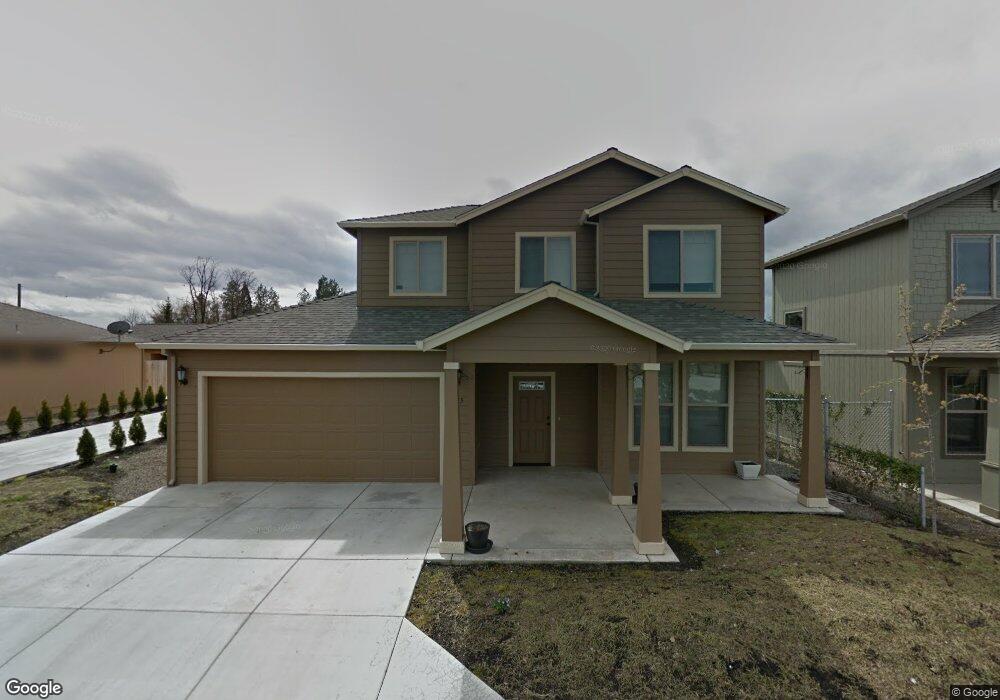 285 Mac Ct, Central Point, OR 97502 - photo 1