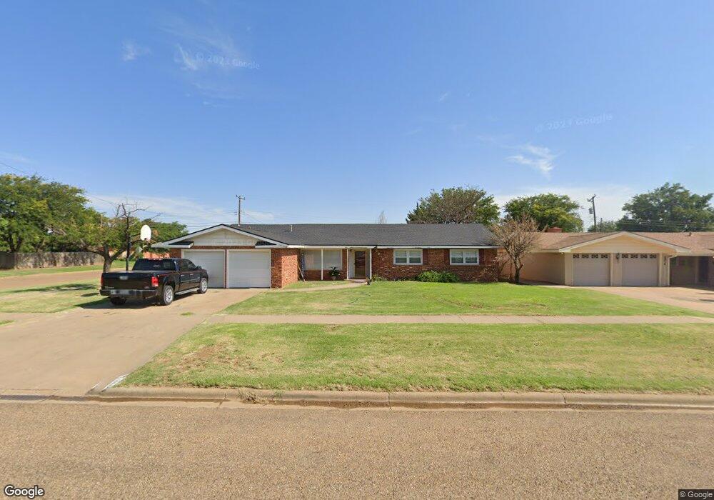 2816 W 18th St, Plainview, TX 79072 - photo 1