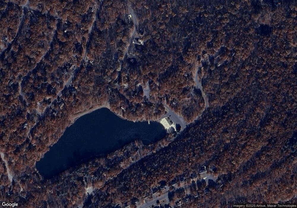 188 Crestwood Dr, Penn Estates, PA 18301 - photo 1