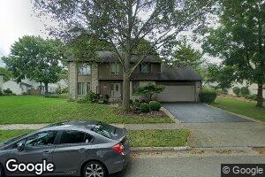 7842 Seddon Dr, Dublin, OH 43016