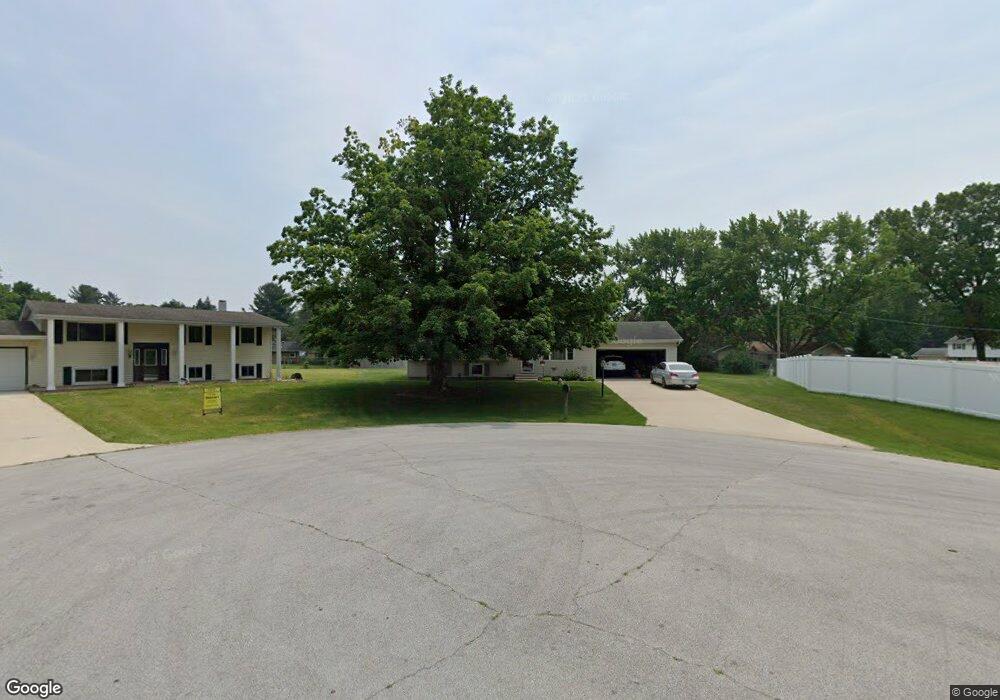 53150 Bowercrest Ct, South Bend, IN 46635 - photo 1