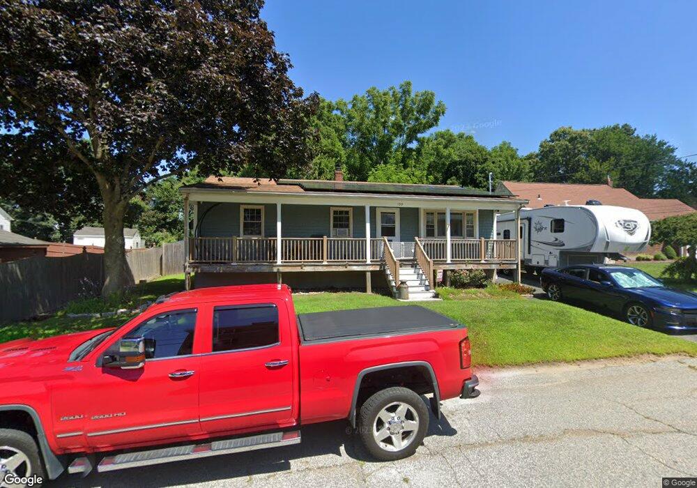 109 Phillips St, Woonsocket, RI 02895 - photo 1