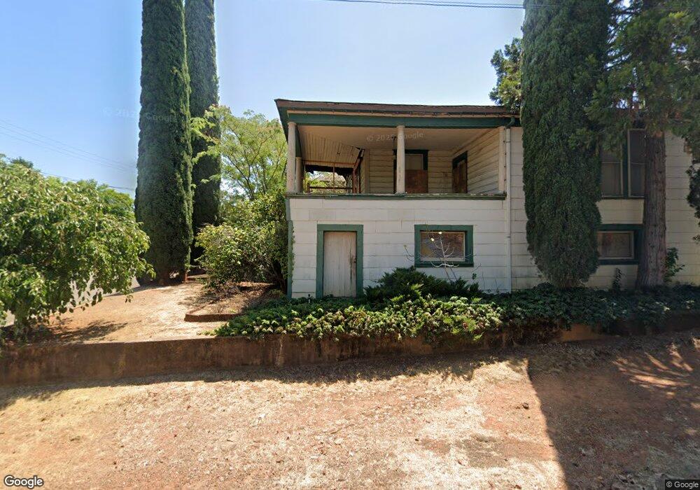 1504 Butte St, Redding, CA 96001 - photo 1