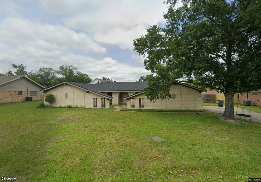 1306 Springwood Ln, Lake Charles, LA 70605 - photo 1