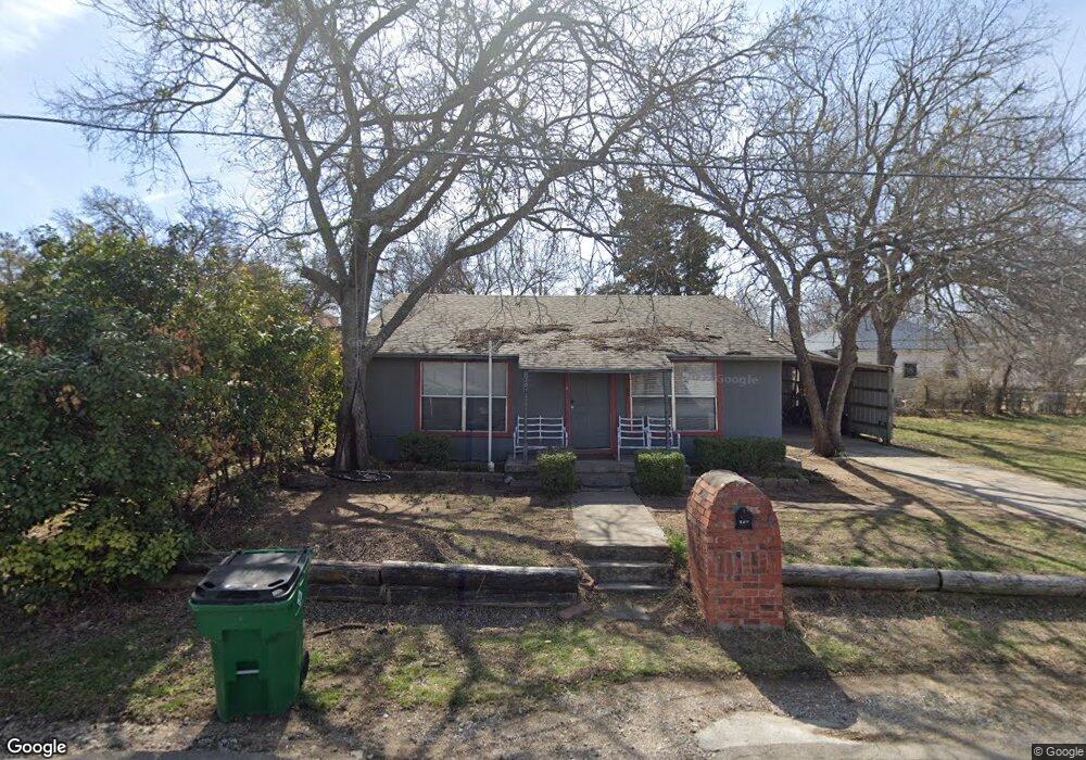 207 W Oak St, Decatur, TX 76234 - photo 1