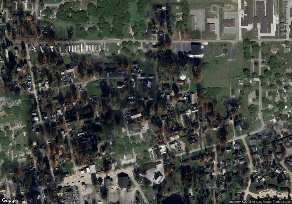 504 Fancy St, Covington, IN 47932 - photo 1