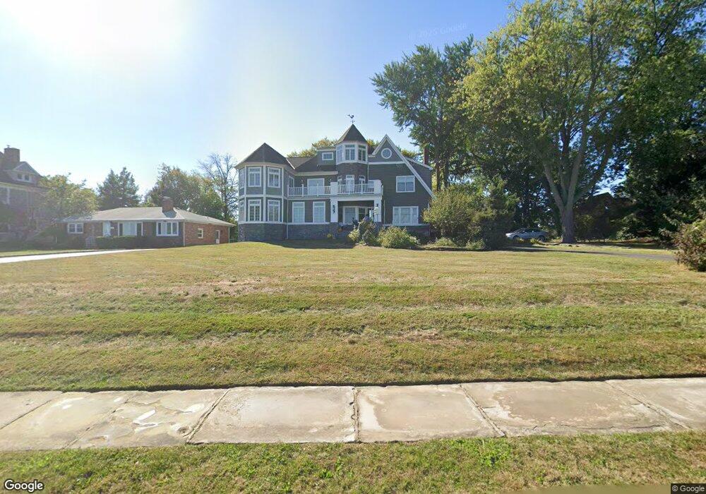 440 Cliff Rd, Sewaren, NJ 07077 - photo 1