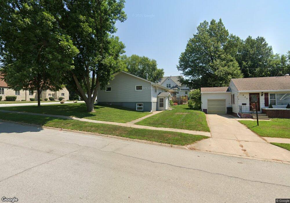 408 W Summit Ave, Shenandoah, IA 51601 - photo 1