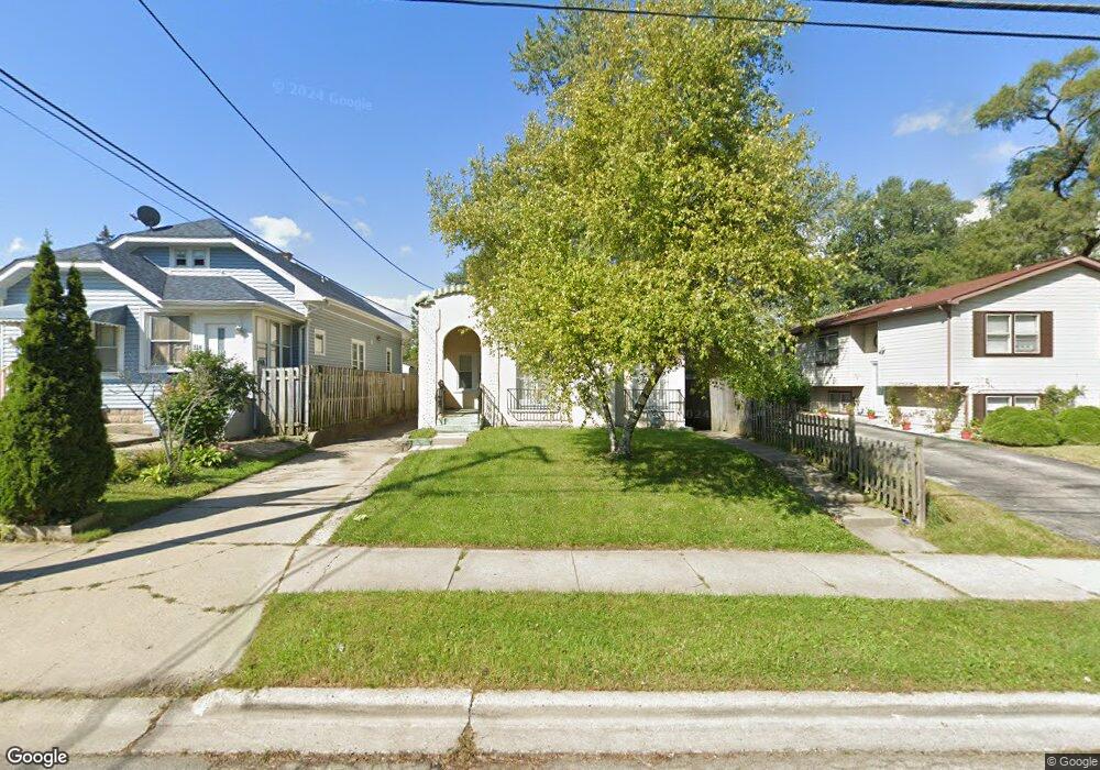 338 N Butrick St, Waukegan, IL 60085 - photo 1