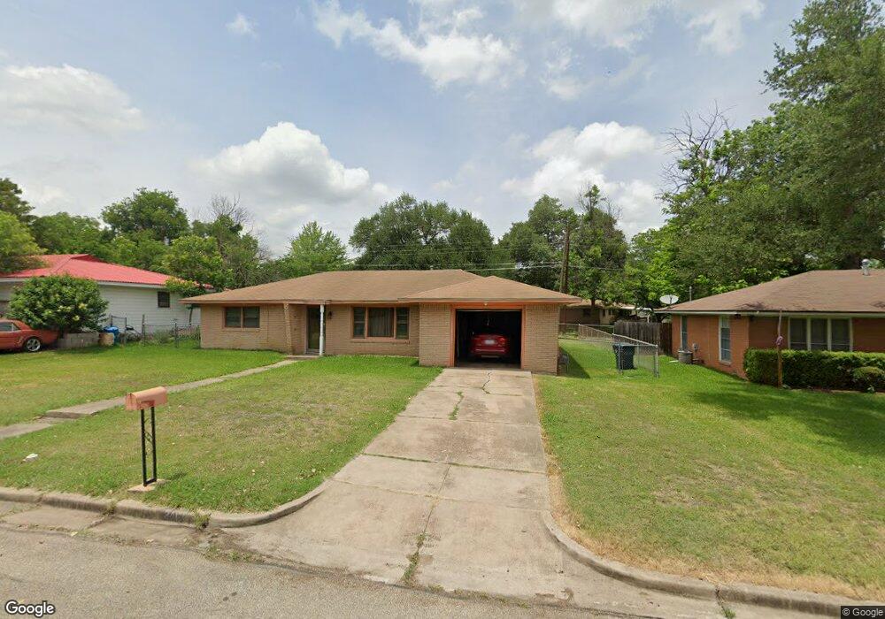 3417 Wynmore Dr, Waco, TX 76706 - photo 1