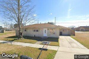 2209 Kenneth Dr, Violet, LA 70092
