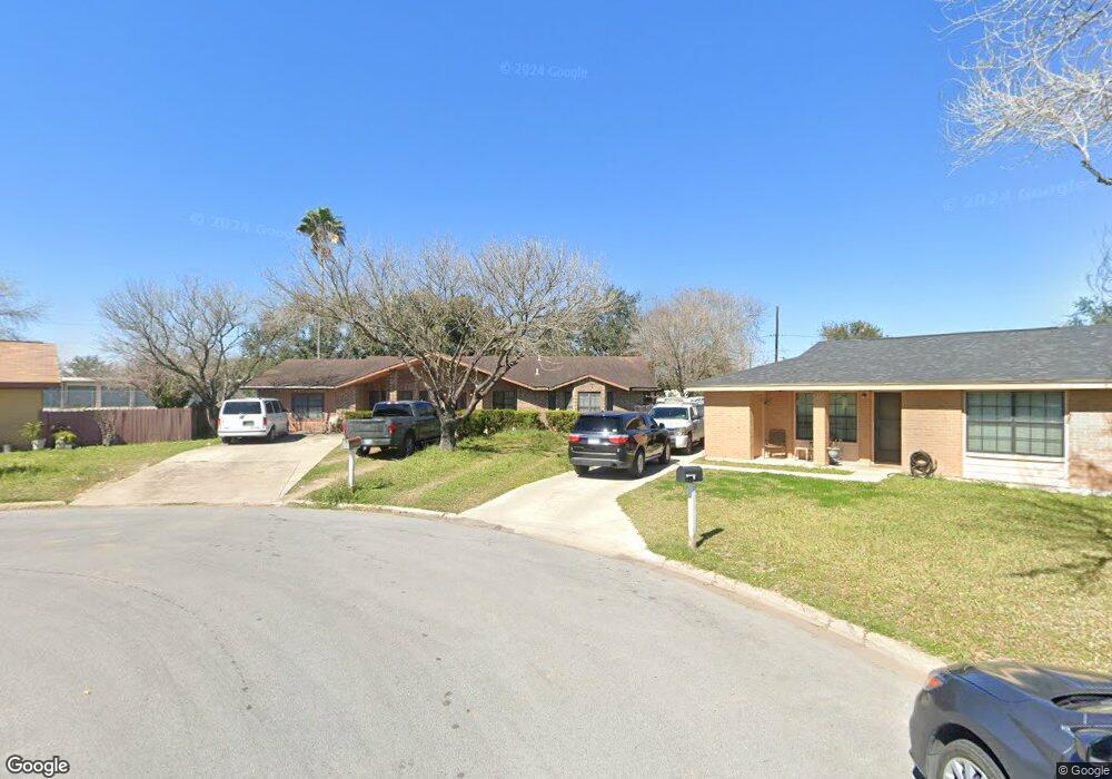 913 E Bagwell St, Pharr, TX 78577 - photo 1