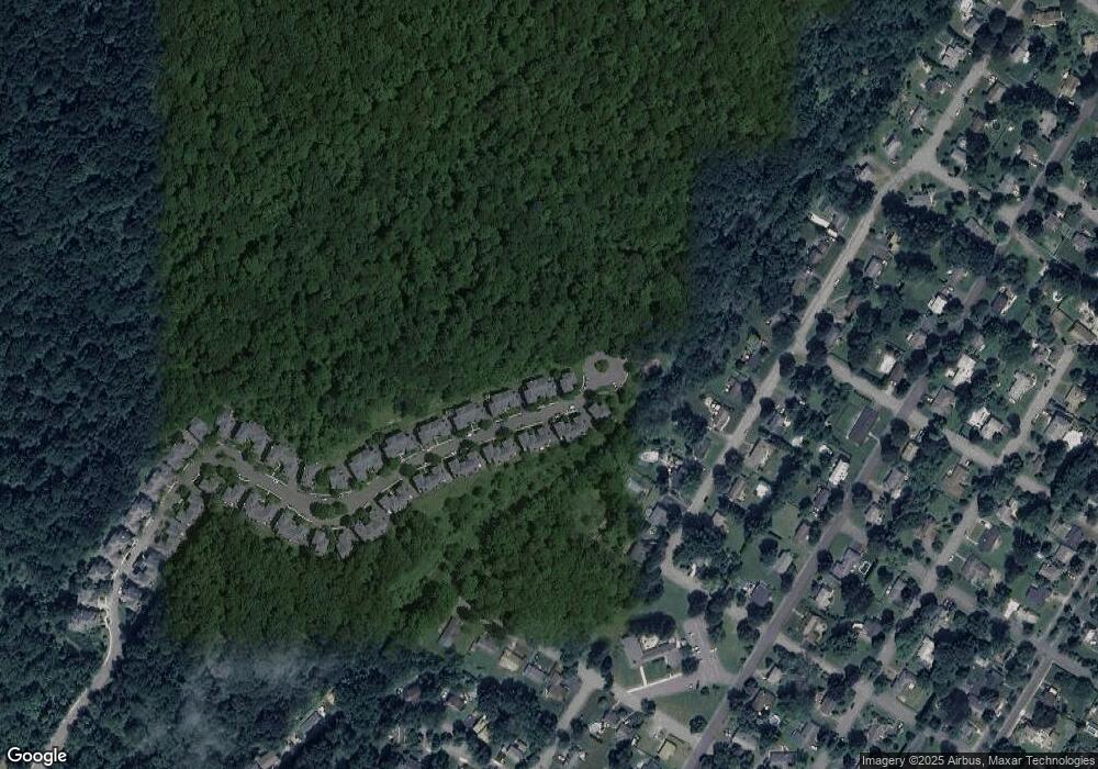 137 Overlook Dr unit 137, Hackettstown, NJ 07840 - photo 1