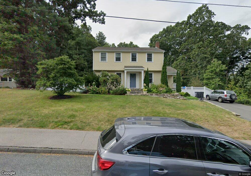 12 Laurel Dr, Medfield, MA 02052 - photo 1