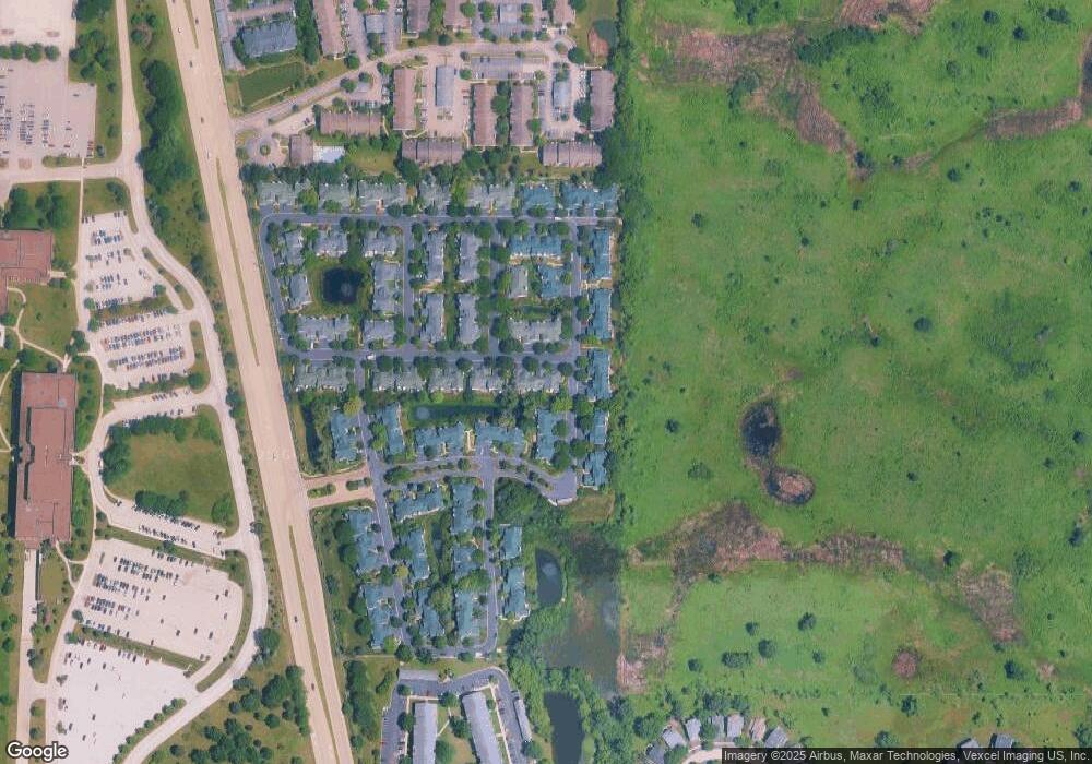 139 Hemstead St unit 38B, Lake Bluff, IL 60044 - photo 1