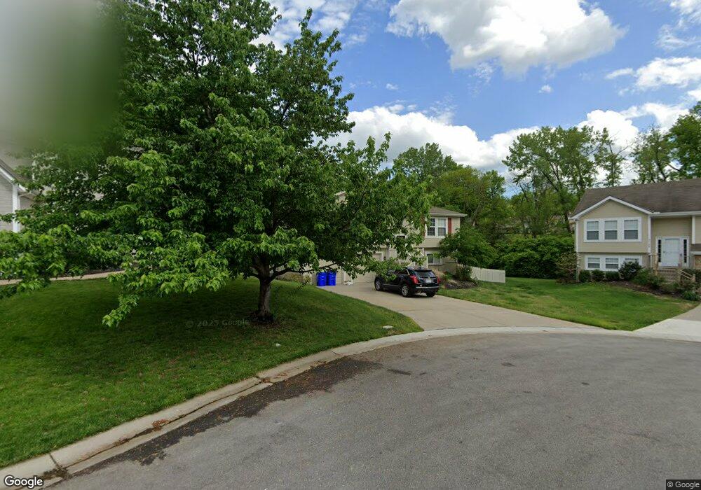 5131 Perry Ave, Shawnee, KS 66203 - photo 1