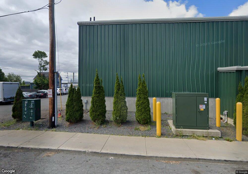 10 Heaths Ct unit 9 & 10, Lynn, MA 01905 - photo 1