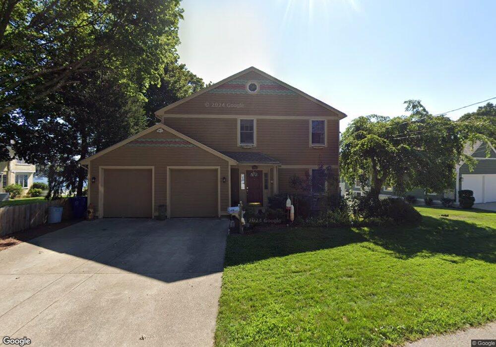 200 Riverside Dr, Riverside, RI 02915 - photo 1