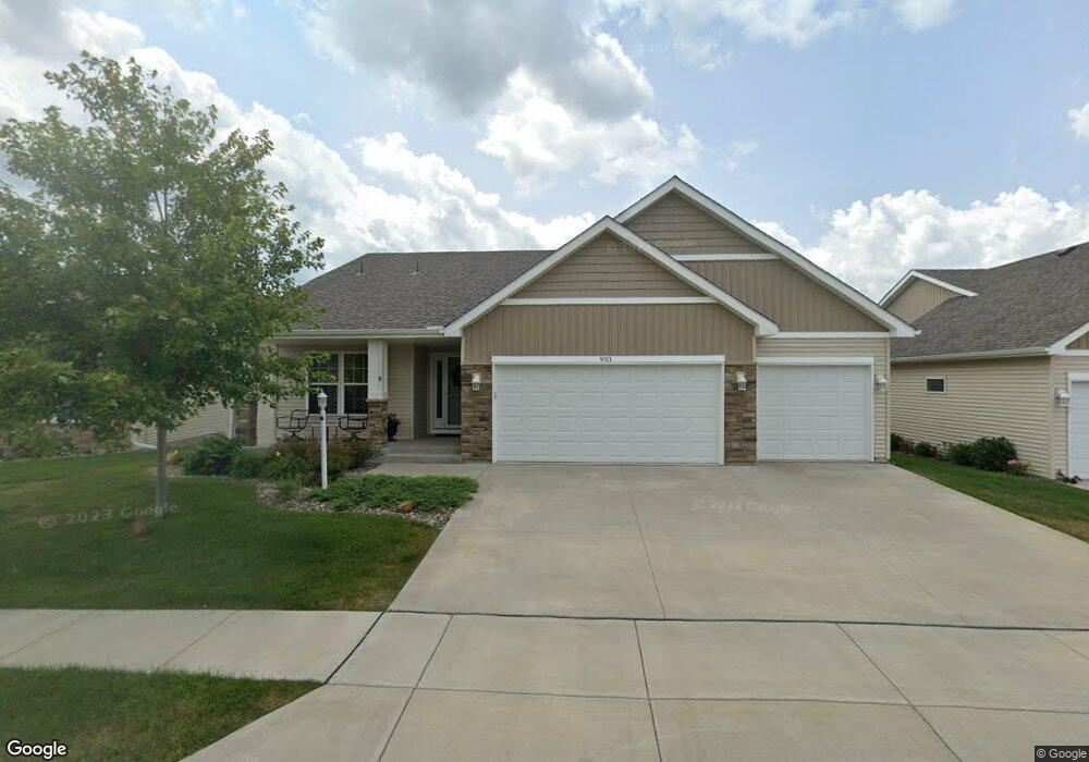 993 Aurora Cir, Red Wing, MN 55066 - photo 1