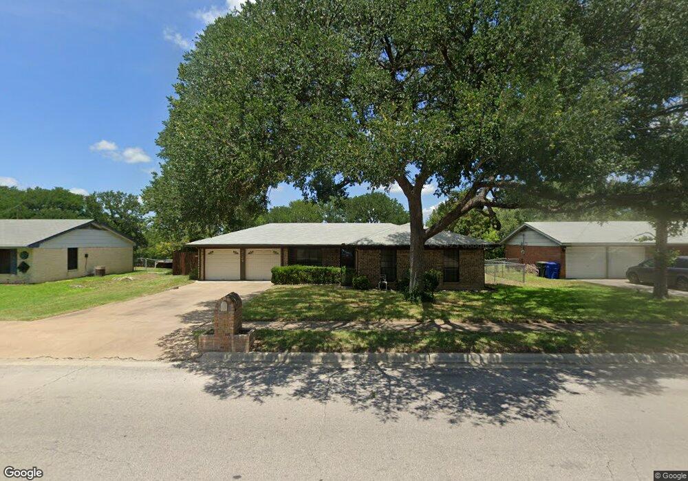 2824 Veterans Ave, Copperas Cove, TX 76522 - photo 1