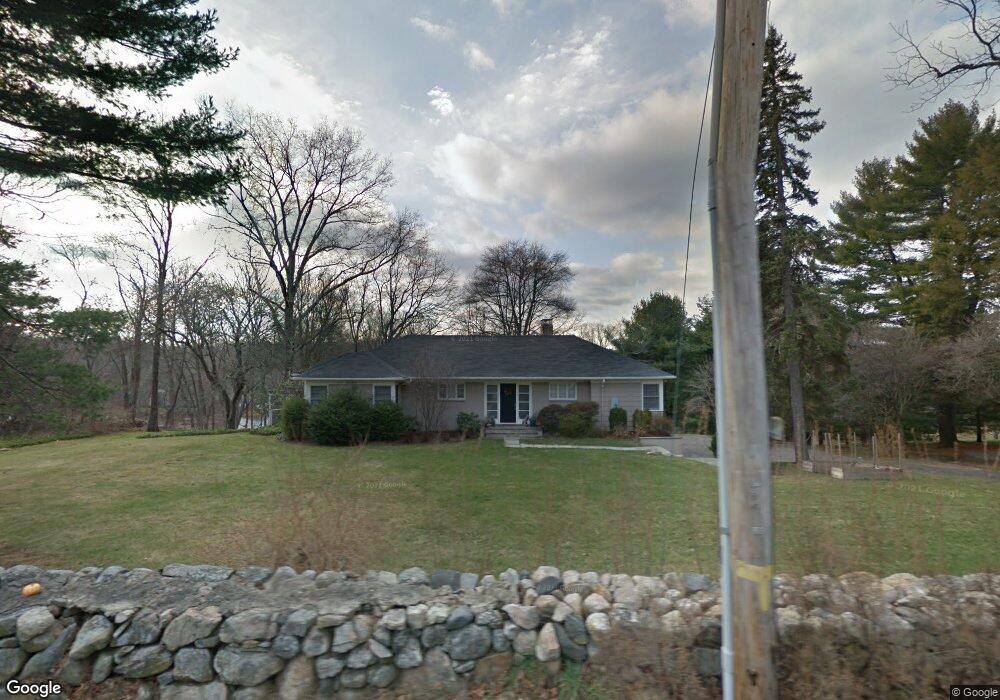 788 Ponus Ridge, New Canaan, CT 06840 - photo 1