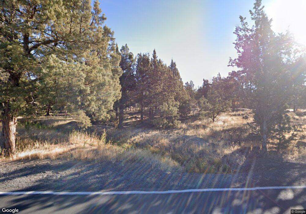 9140 NE Crooked River Dr, Redmond, OR 97756 - photo 1