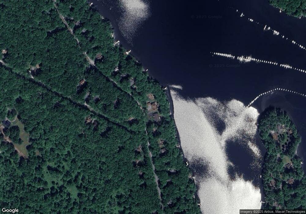 238 Fawn Lake Dr, Hawley, PA 18428 - photo 1