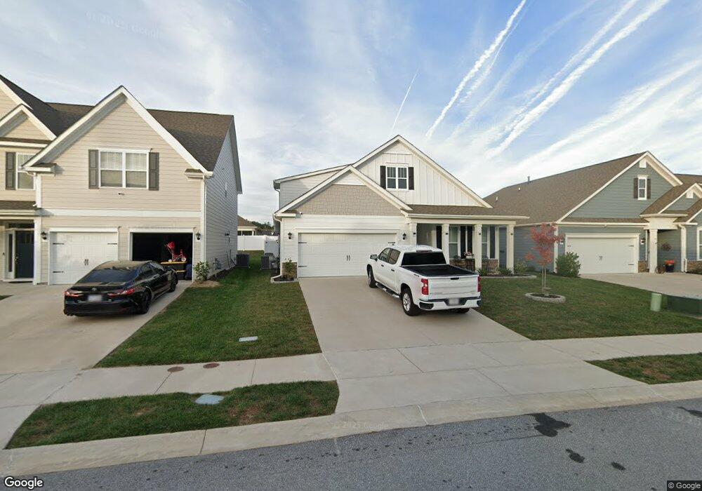 86 Fox Cove Rd unit 118, Hendersonville, NC 28792 - photo 1