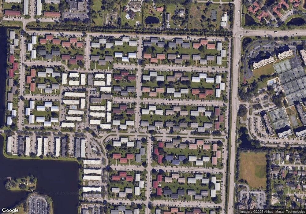 175 Coventry H unit 175 H, West Palm Beach, FL 33417 - photo 1