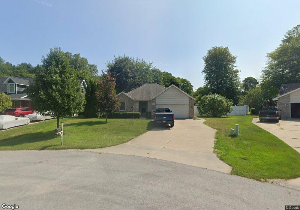 3302 Richards Dr, Port Huron, MI 48060 - photo 1