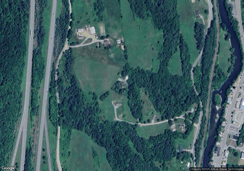 222 Flanders Dr, Saint Johnsbury, VT 05819 - photo 1