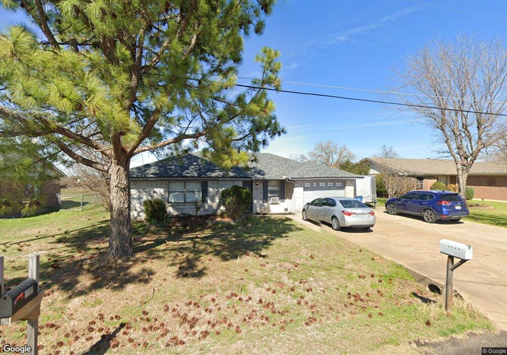 4035 Country Meadows Cir, Granbury, TX 76049 - photo 1