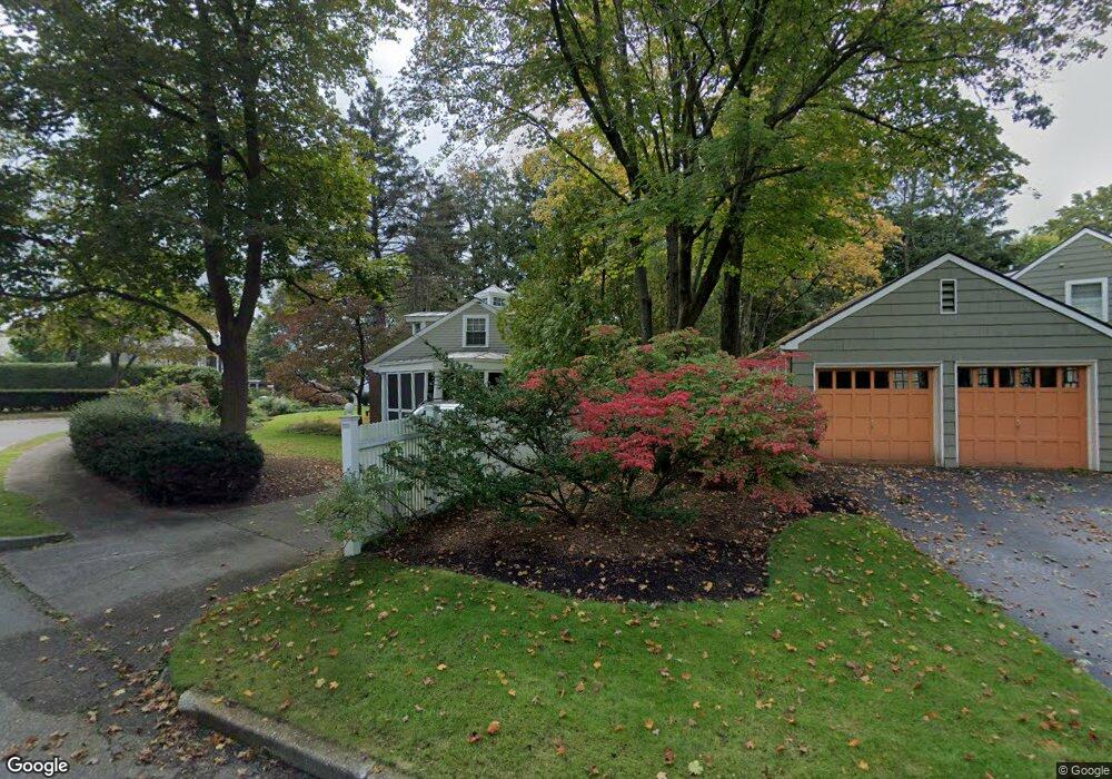 32 Quidnic Rd, Waban, MA 02468 - photo 1