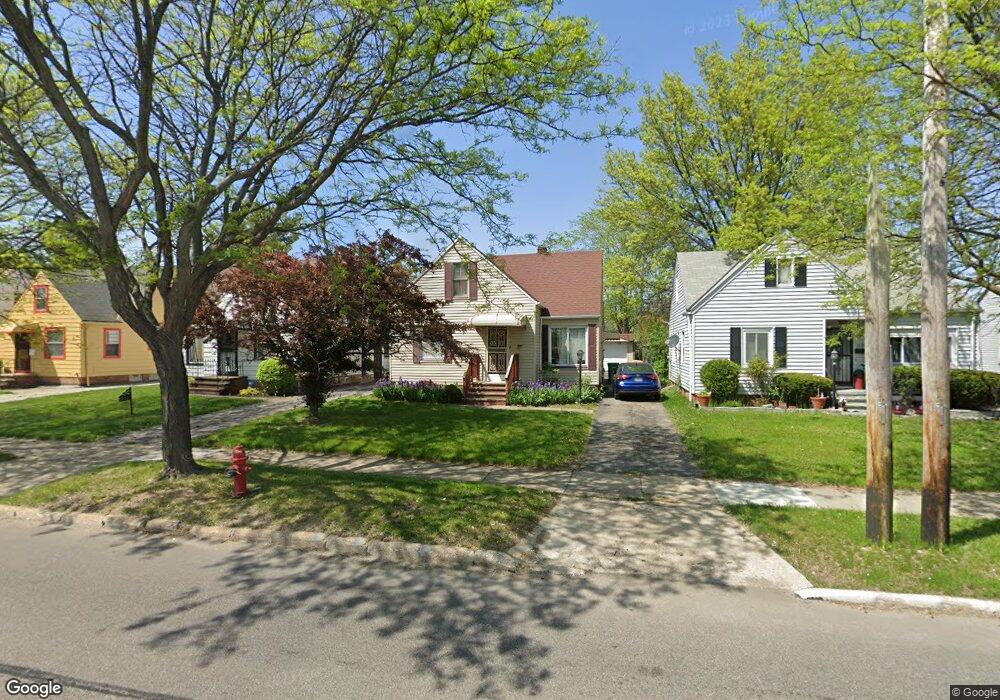 21107 Libby Rd, Maple Heights, OH 44137 - photo 1