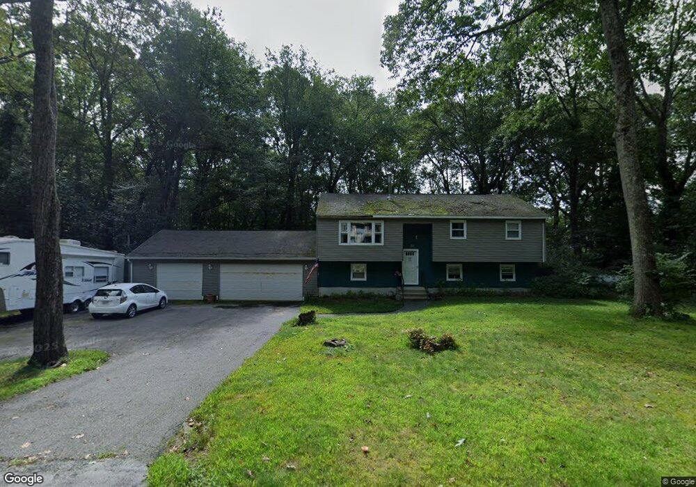 39 Hickory Dr, Dudley, MA 01571 - photo 1