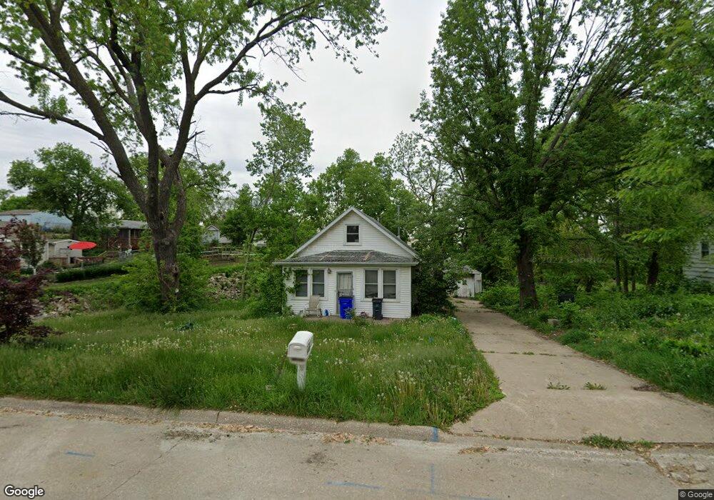 1222 20th Ave SW, Cedar Rapids, IA 52404 - photo 1