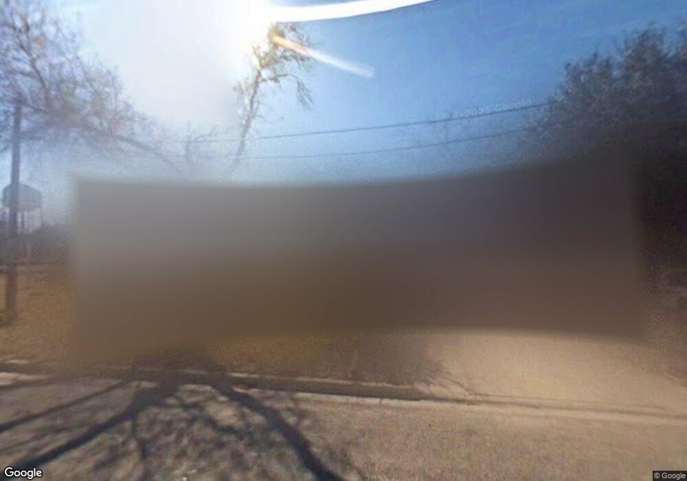 1507 N Washington St, Beeville, TX 78102 - photo 1