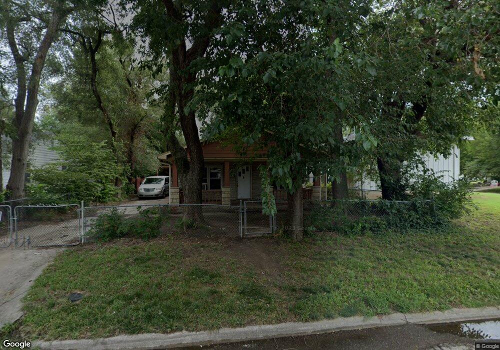 1127 Yuma St, Manhattan, KS 66502 - photo 1