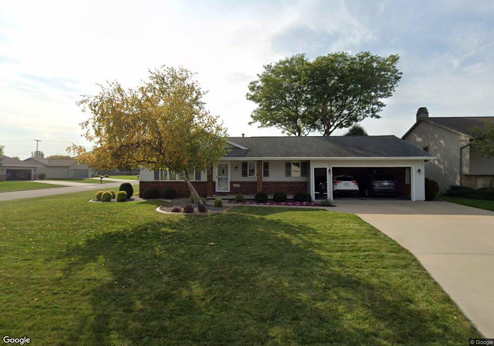 2005 W Seneca Dr, Appleton, WI 54914 - photo 1