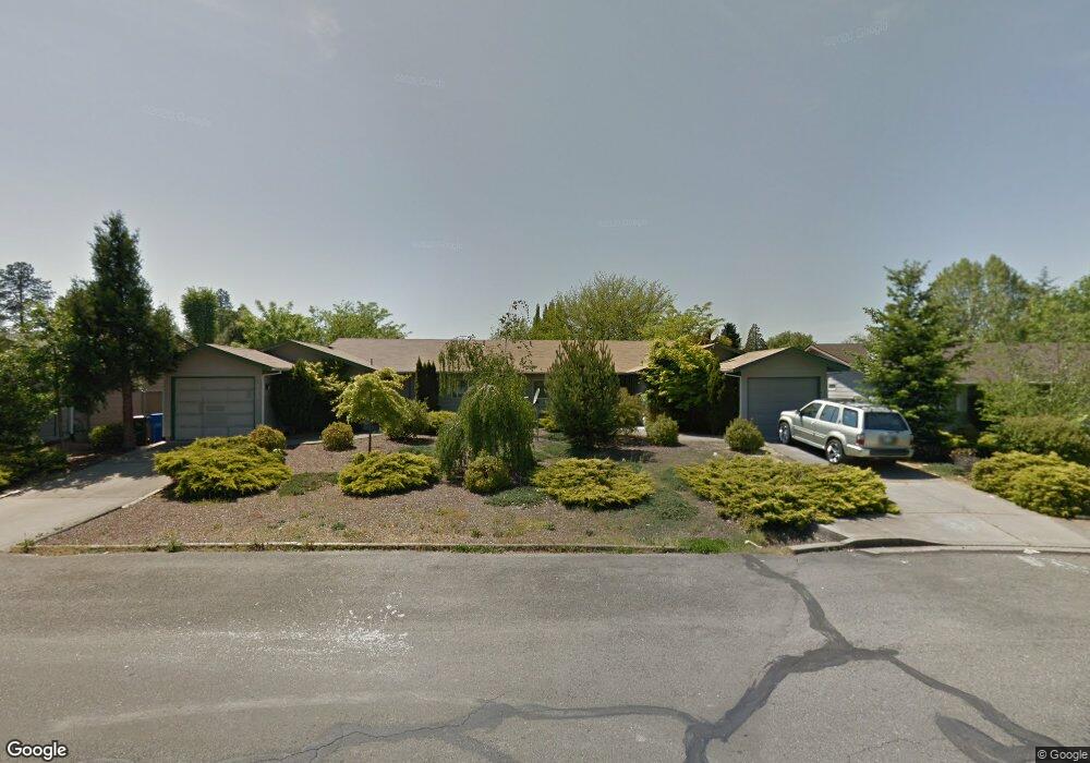 1460 Kokanee Ln, Grants Pass, OR 97527 - photo 1