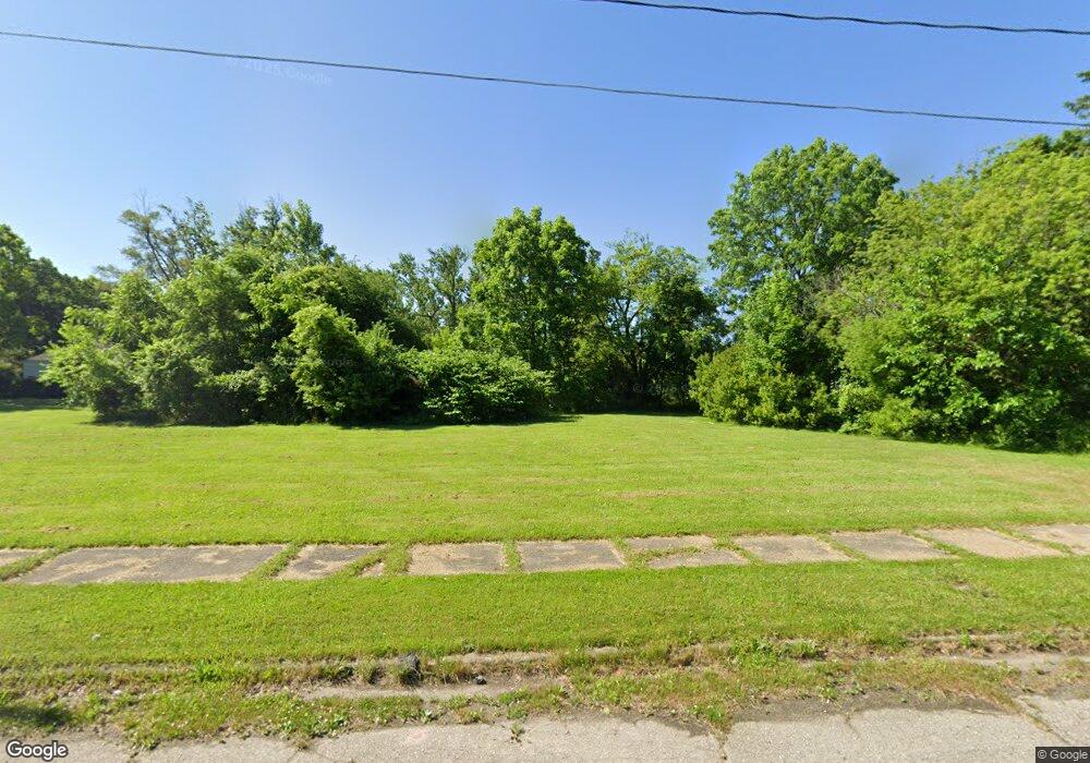 238 Peer Ave, Flint, MI 48503 - photo 1