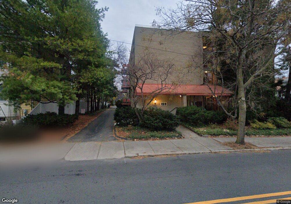 138-140 Huron Ave unit 5, Cambridge, MA 02138 - photo 1