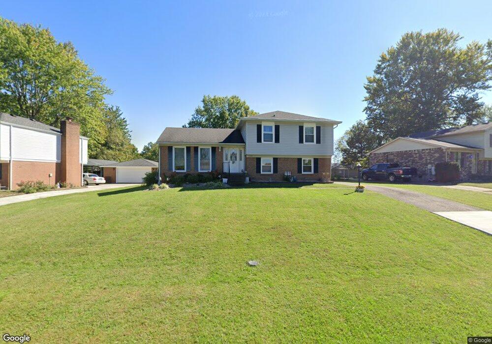 7909 Cortland Dr, Louisville, KY 40228 - photo 1