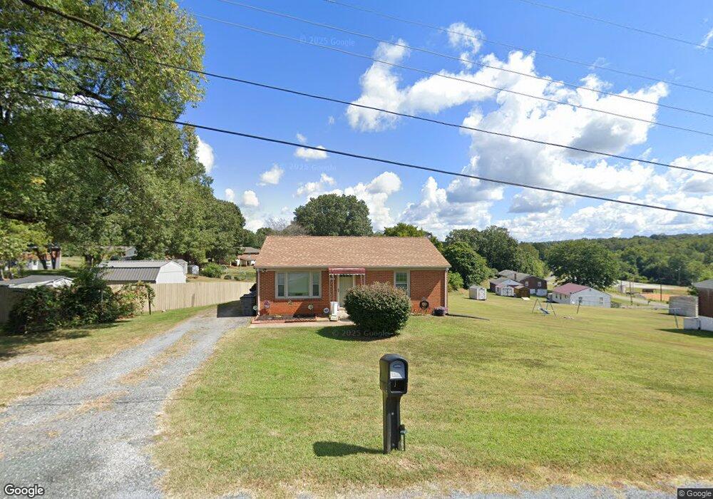 138 Cloverdale Dr, Madison Heights, VA 24572 - photo 1